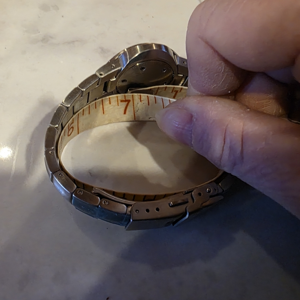 Women's Carrera Wristwatch - Picture 5 of 6